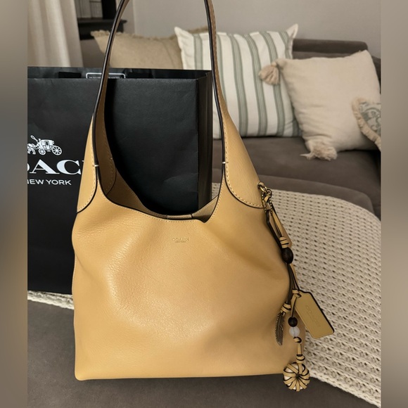 Coach Tan/Yellow Leather Women's Bag and Charm - Picture 2 of 8